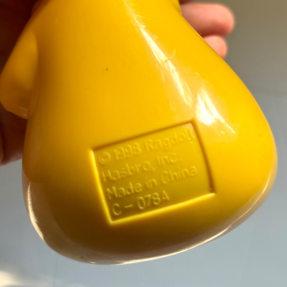 Vintage 90s Teletubbies Laa-Laa Toddlin Teletubby Rolling Baby Toy - Picture 5 of 7